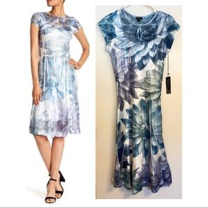 🆕KOMAROV Keyhole Fit & Flare Midi Dress